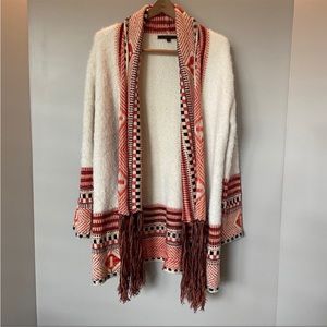 MAXSPORT Tribal Aztec Long Cardigan
Boho Fringe. Size Large.